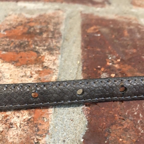 Women’s narrow gray reptile textured belt. 1/2” wide. 36” long. - Picture 4 of 6